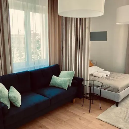 Centrum شقة وارسو